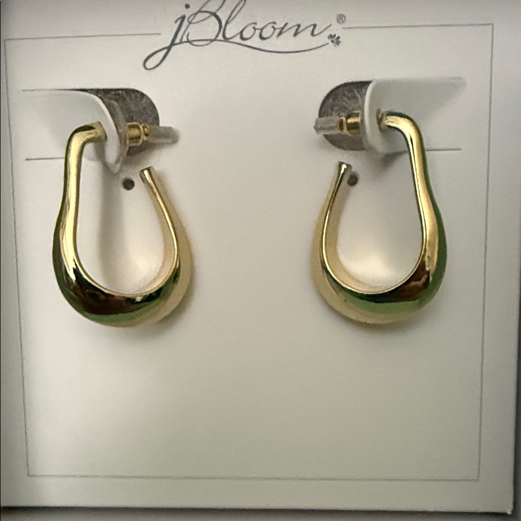 Bloom Elegant Gold Hoop Earrings 14$